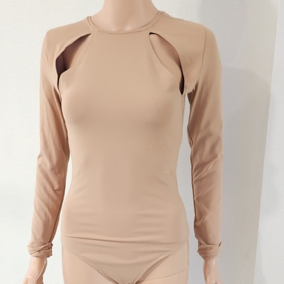 Abercrombie & Fitch Blouse. - Picture 4 of 5